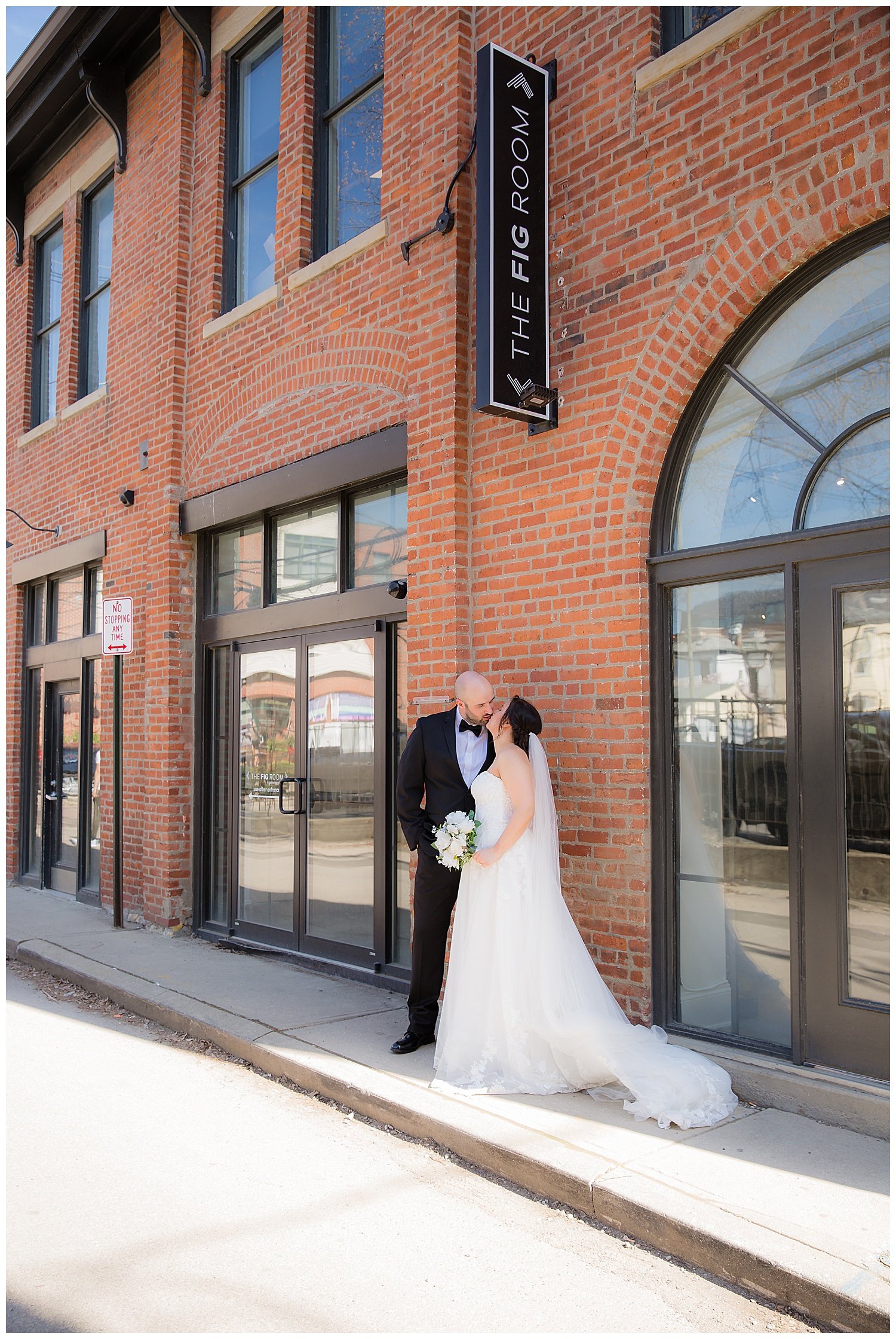 the fig room columbus couple photo