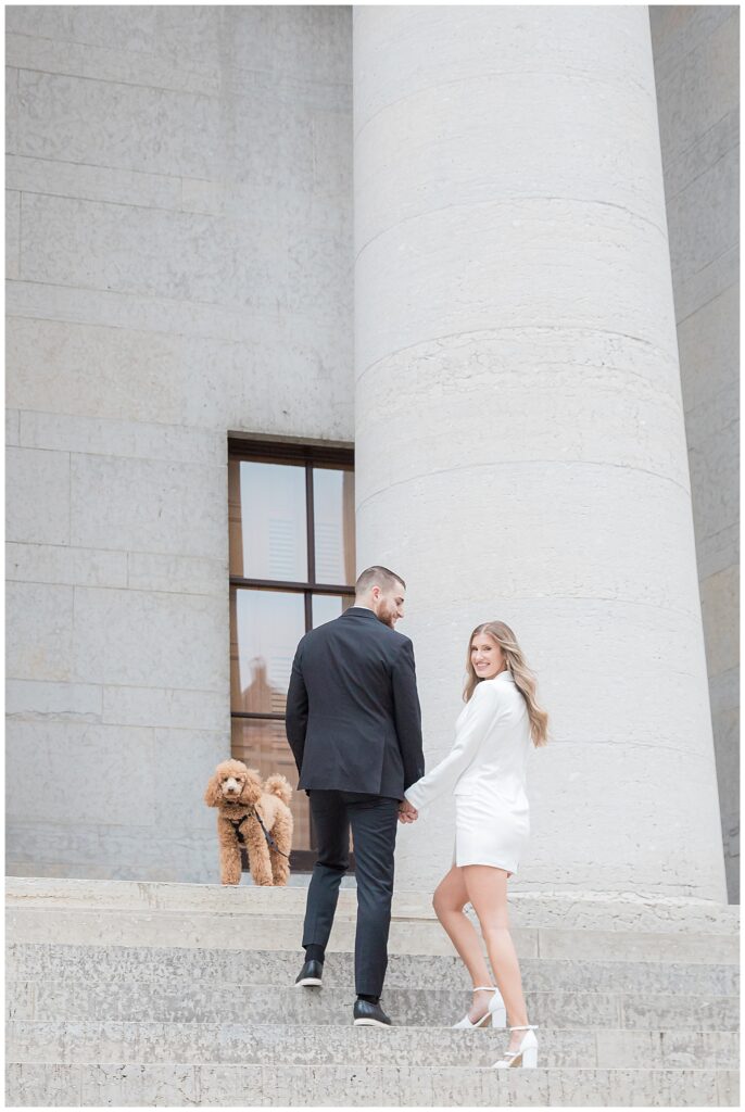 ohio statehouse engagement pictures on steps