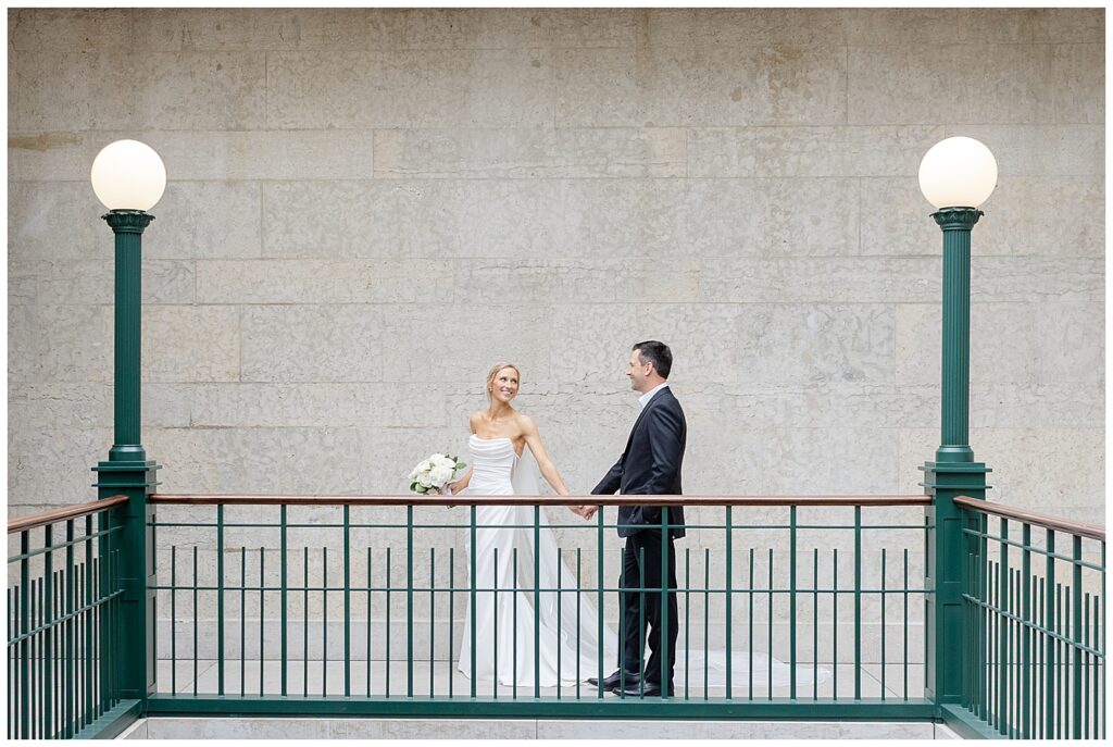 ohio-statehouse-bride-photo