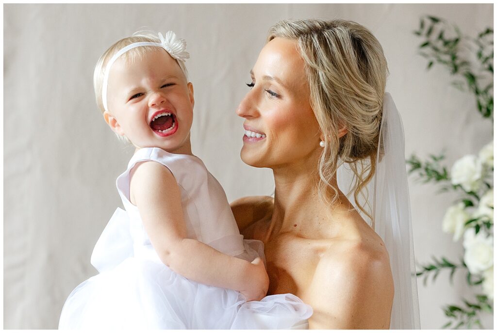 family-pictures-at-highline-car-house-wedding-venue