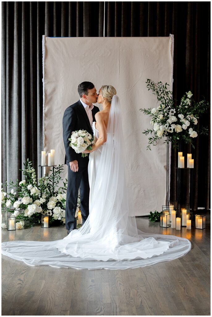 classic-timeless-columbus-ohio-wedding-photo